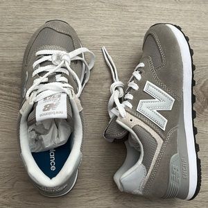 New Balance | NWOB! Women’s 574 Core Sneaker